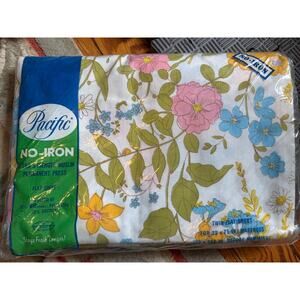 VTG Pacific No Iron Twin Flat Sheet Floral Madrigal NOS
